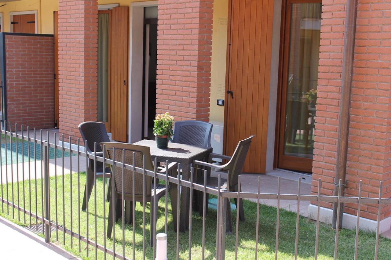 Casa Di Chiara Apartment Peschiera del Garda Bagian luar foto